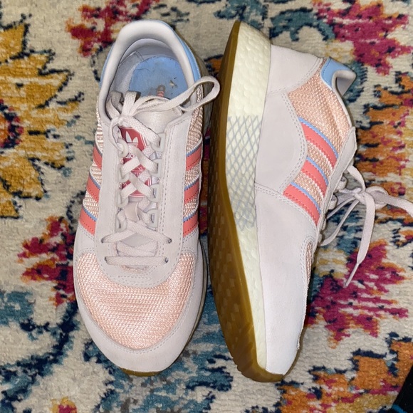 Adidas Sneaker - Picture 3 of 4